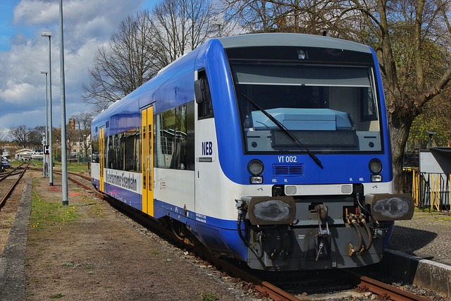 Regionalbahnen als richtige Antwort auf die Mobilitäts-Anforderungender Zukunft. Reaktivierung der Bahn BOH - Rhede - jetzt! Quelle: www.pixabay.com /Jonas